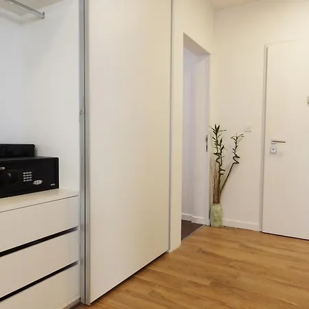 Vacation Bokan * Πούλα