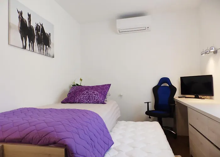 Vacation Bokan Σπίτι διακοπών Πούλα