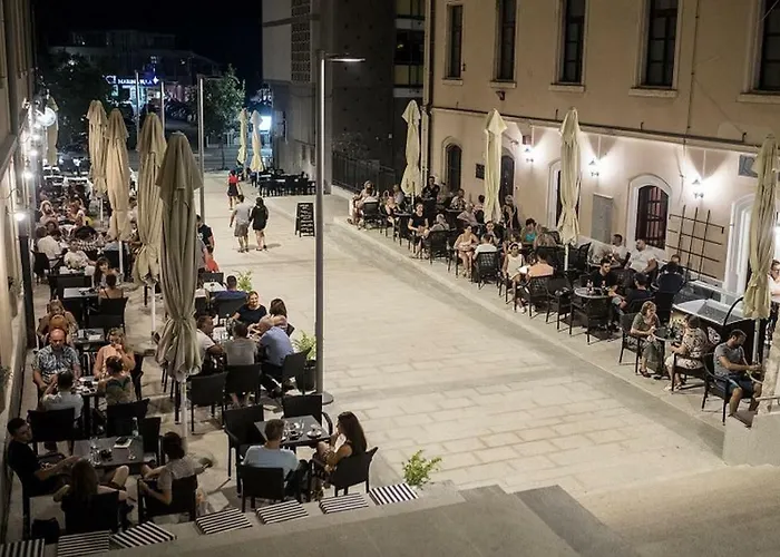 Vacation Bokan * Πούλα