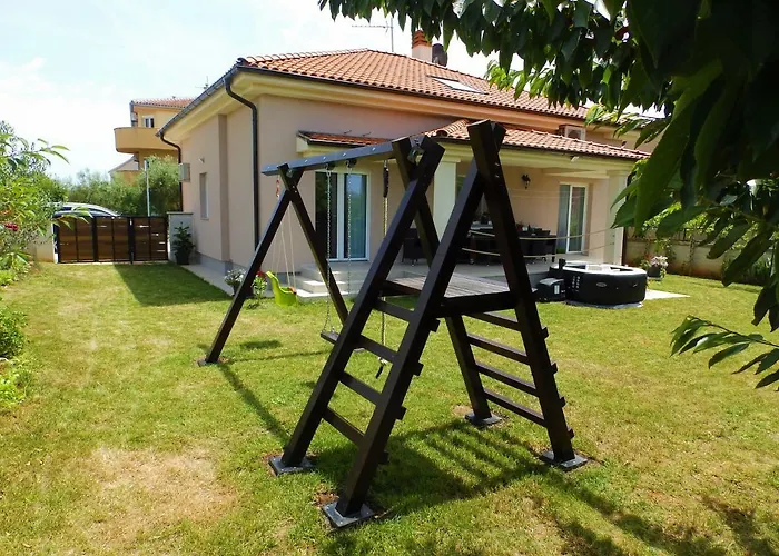 Vacation Bokan Σπίτι διακοπών