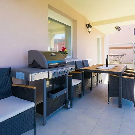 Vacation Bokan * Pula