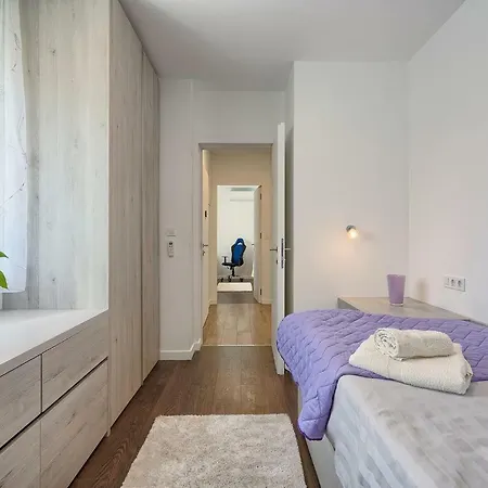 Vacation Bokan Casa de Férias *