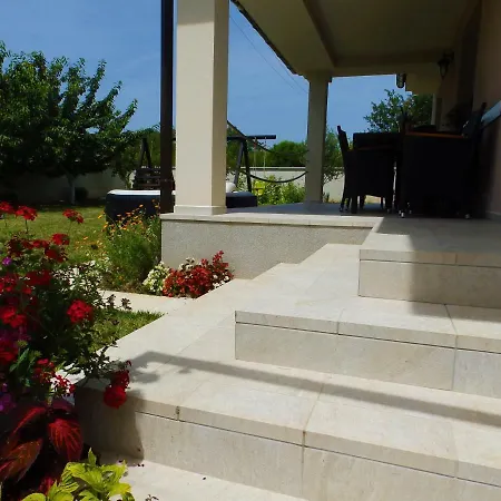 Vacation Bokan * Pula