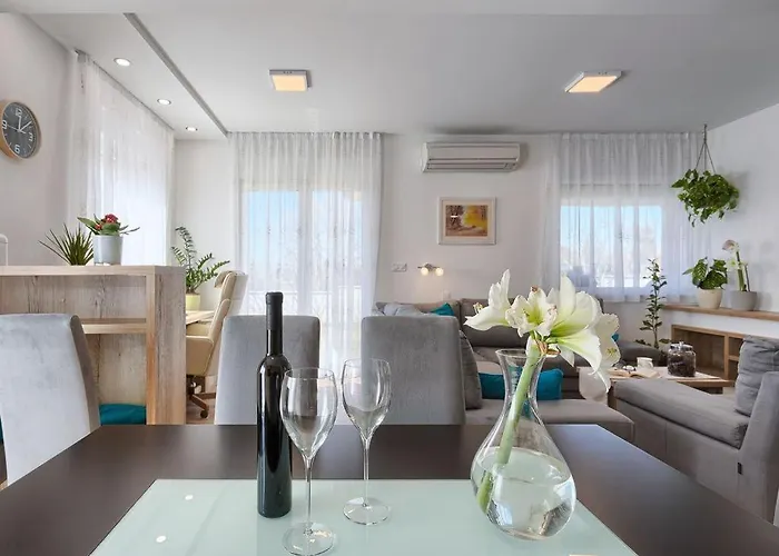 Nyaraló Vacation Bokan