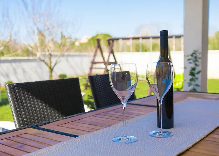 Vacation Bokan Póla